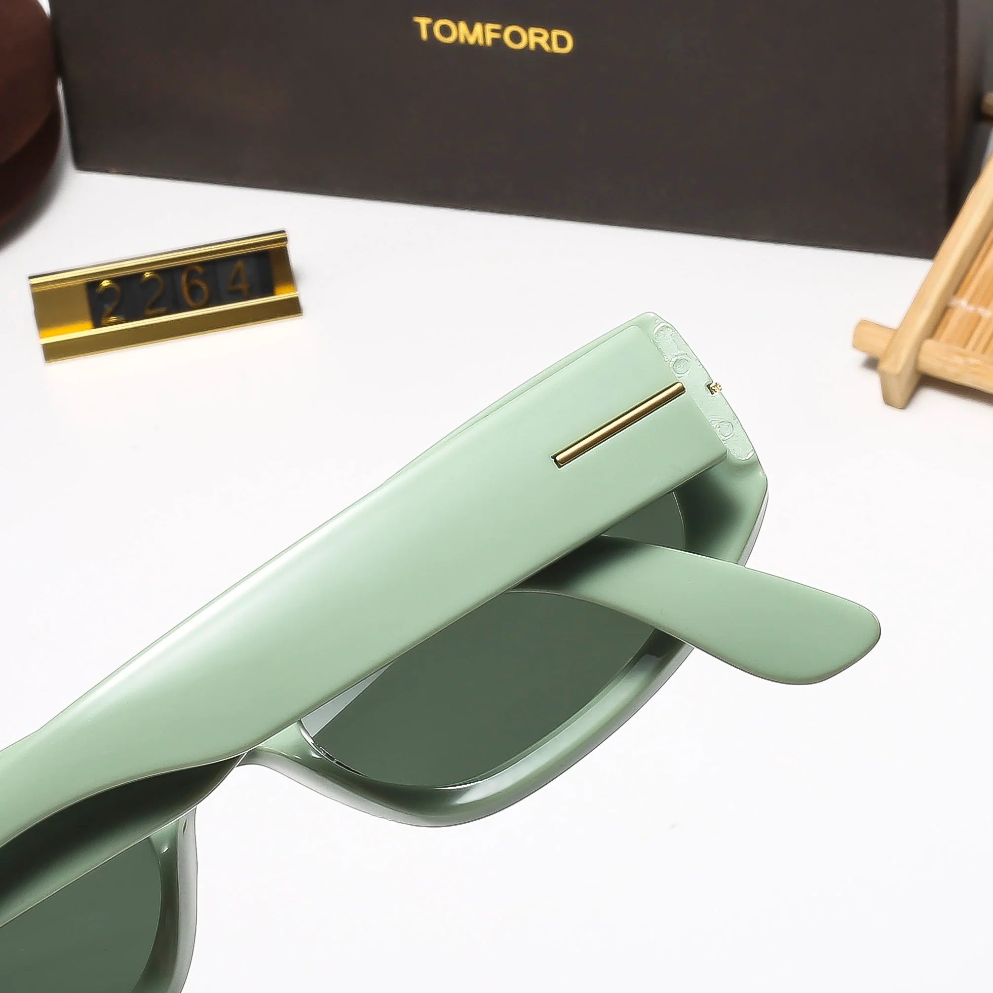 Fashion hot 5 color sunglasses 2264